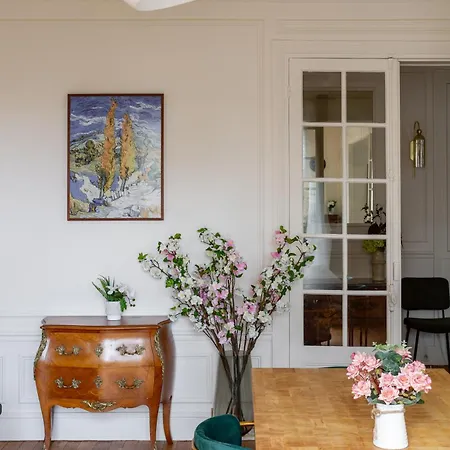 From With A View شقة