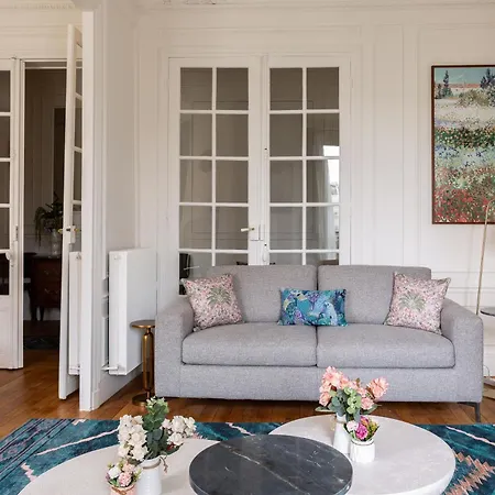 Apartamento From With A View