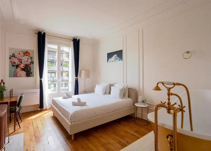 アパート From With A View *