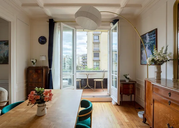 From With A View Apartment *